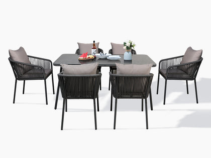 Nastro Outdoor Dining Set